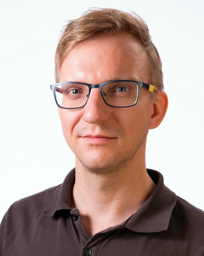 Valokuva kokoelmassa Kasvoja